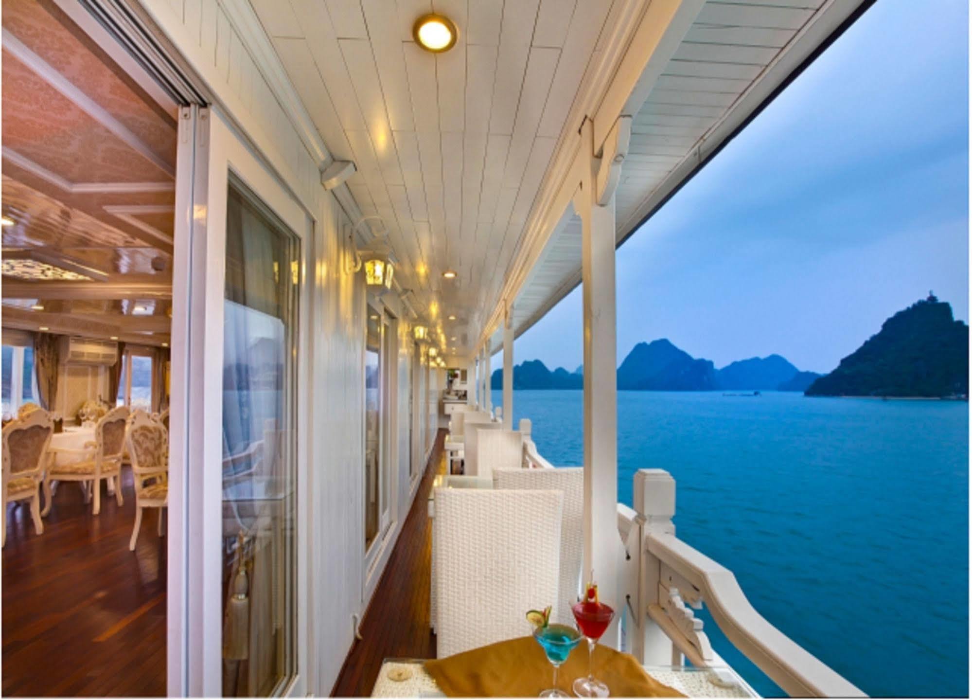 Signature Halong Cruise Ha Long Exterior photo