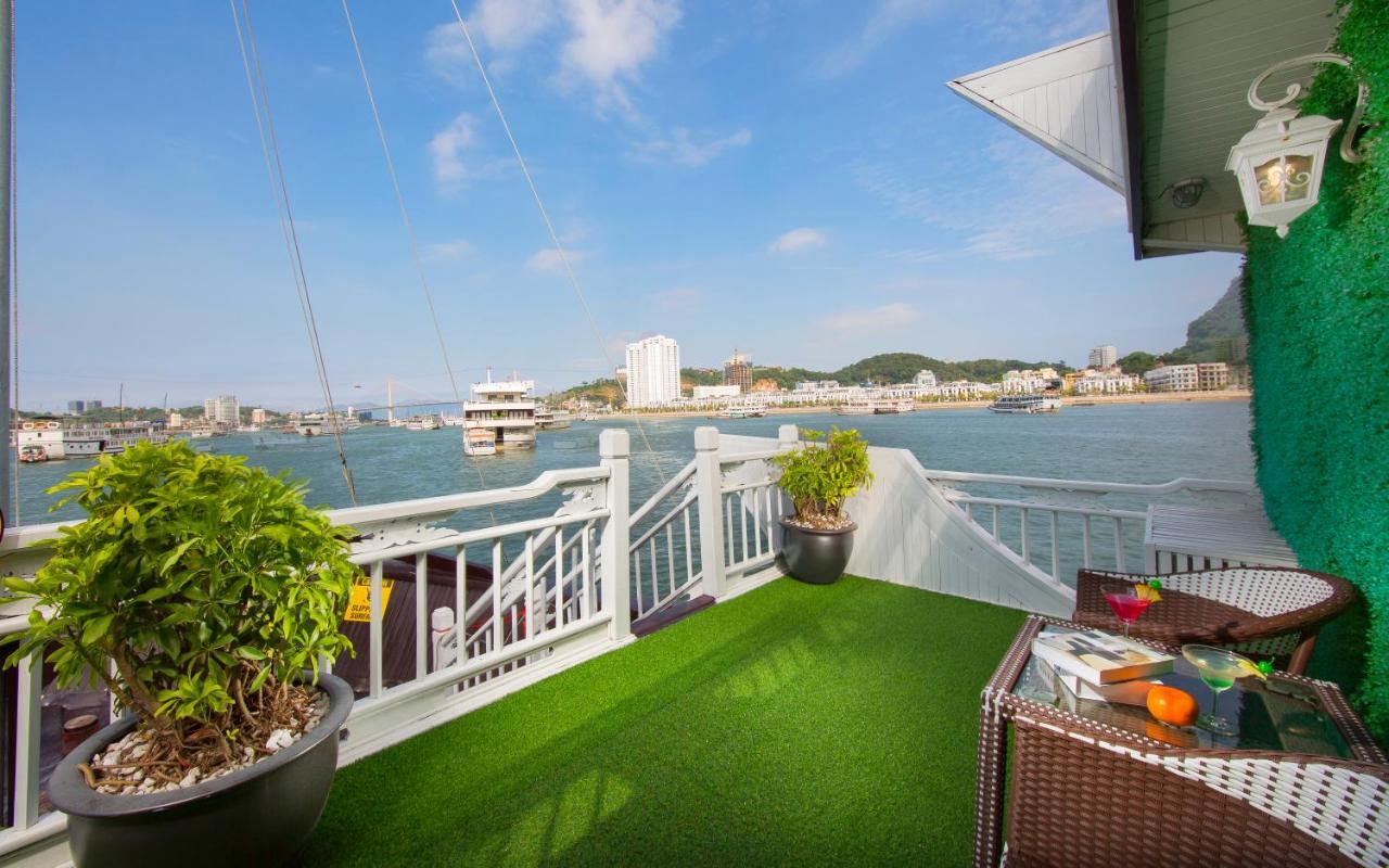 Signature Halong Cruise Ha Long Exterior photo