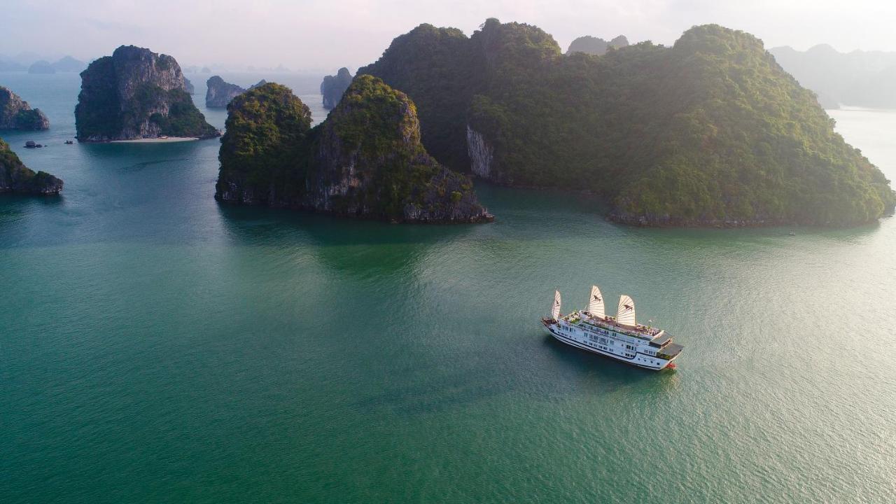 Signature Halong Cruise Ha Long Exterior photo